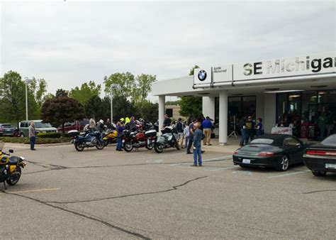 During a two months process (from the time that I took the motorcycle back to BMW Southeast Michigan until get the new GS1250), Jeff helped me with a incredible patience and professionalism, listening and amazing customer care. . Bmw southeast michigan